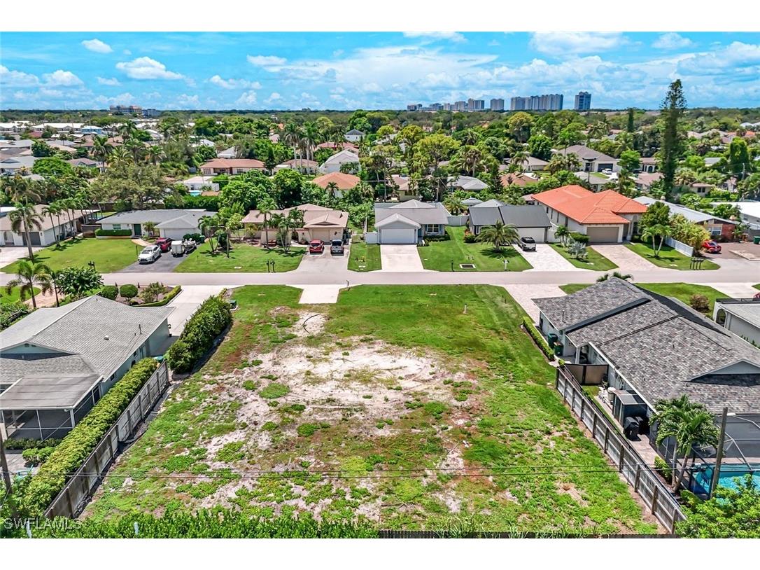 741 95th Avenue N Naples FL 34108 225067246 image4