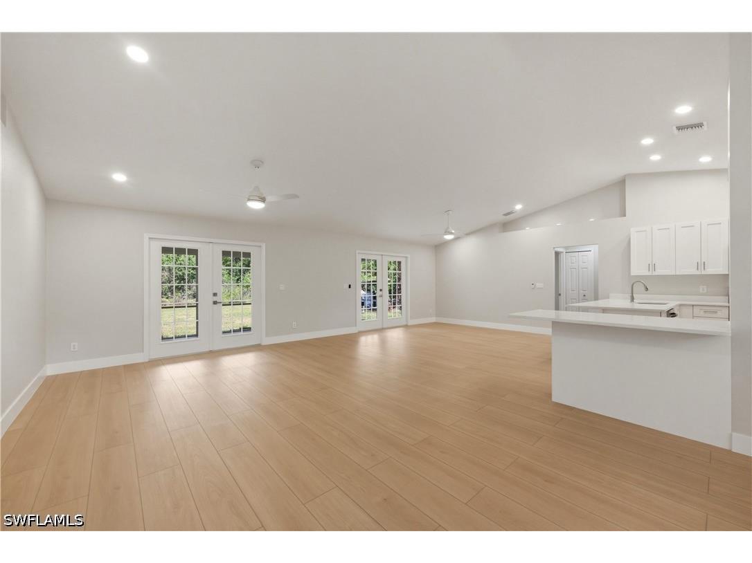 741 9th Street SW Naples FL 34117 226019319 image4