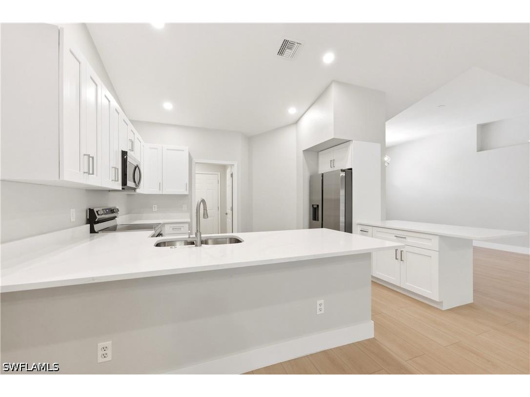 741 9th Street SW Naples FL 34117 226019319 image8