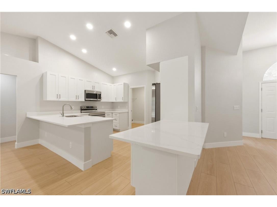 741 9th Street SW Naples FL 34117 226019319 image9