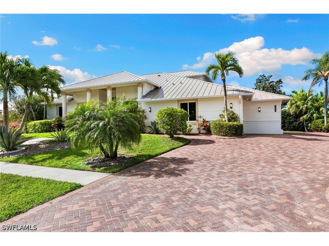 741 Holly Court Marco Island FL 34145 226014144 image2