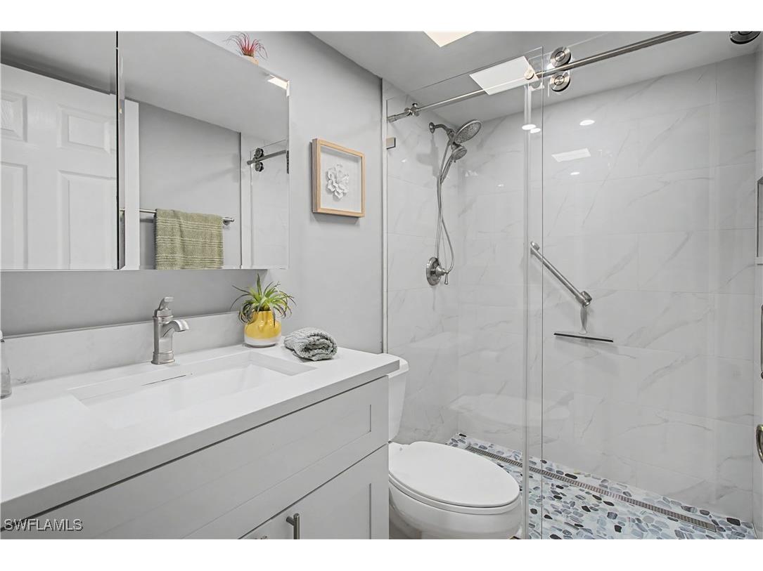 741 Landover Circle #102 Naples FL 34104 226004730 image21