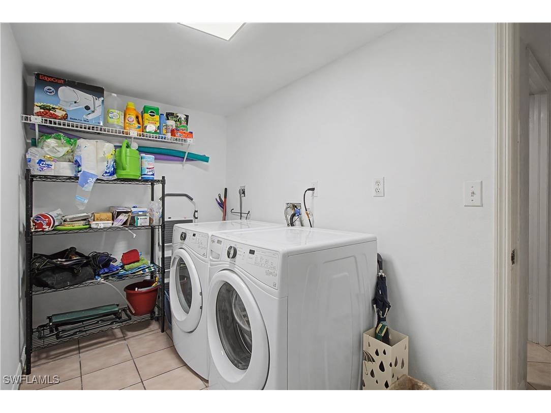 741 Landover Circle #102 Naples FL 34104 226004730 image22