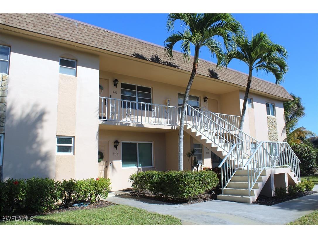 741 Palm View Drive #E3 Naples FL 34110 226004001 image1