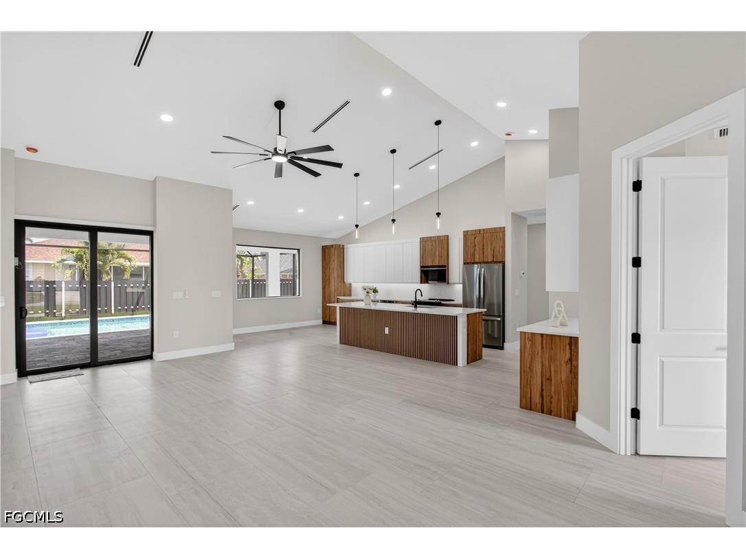 741 SW 7th Terrace Cape Coral FL 33991 2026022195 image10
