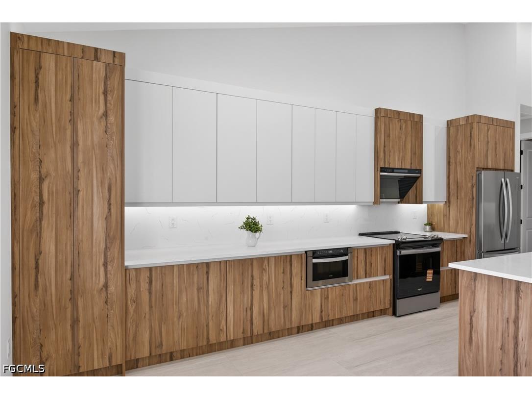 741 SW 7th Terrace Cape Coral FL 33991 2026022195 image13