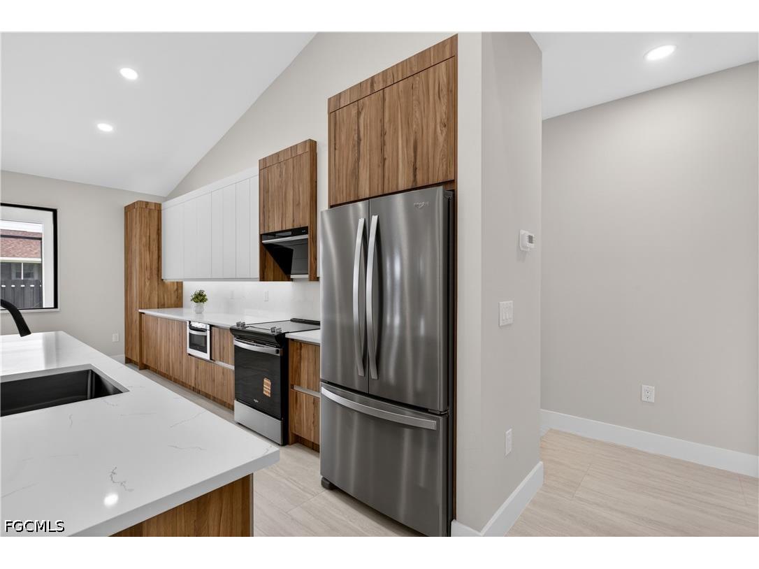 741 SW 7th Terrace Cape Coral FL 33991 2026022195 image14