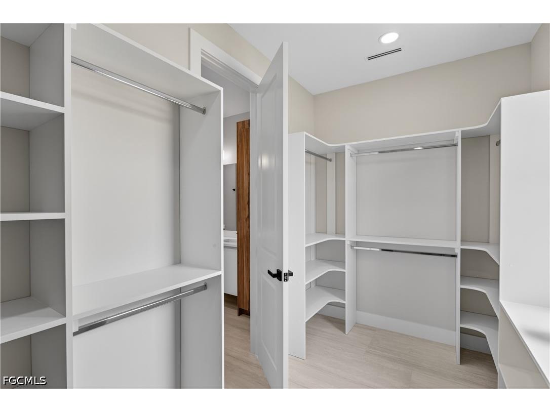 741 SW 7th Terrace Cape Coral FL 33991 2026022195 image33