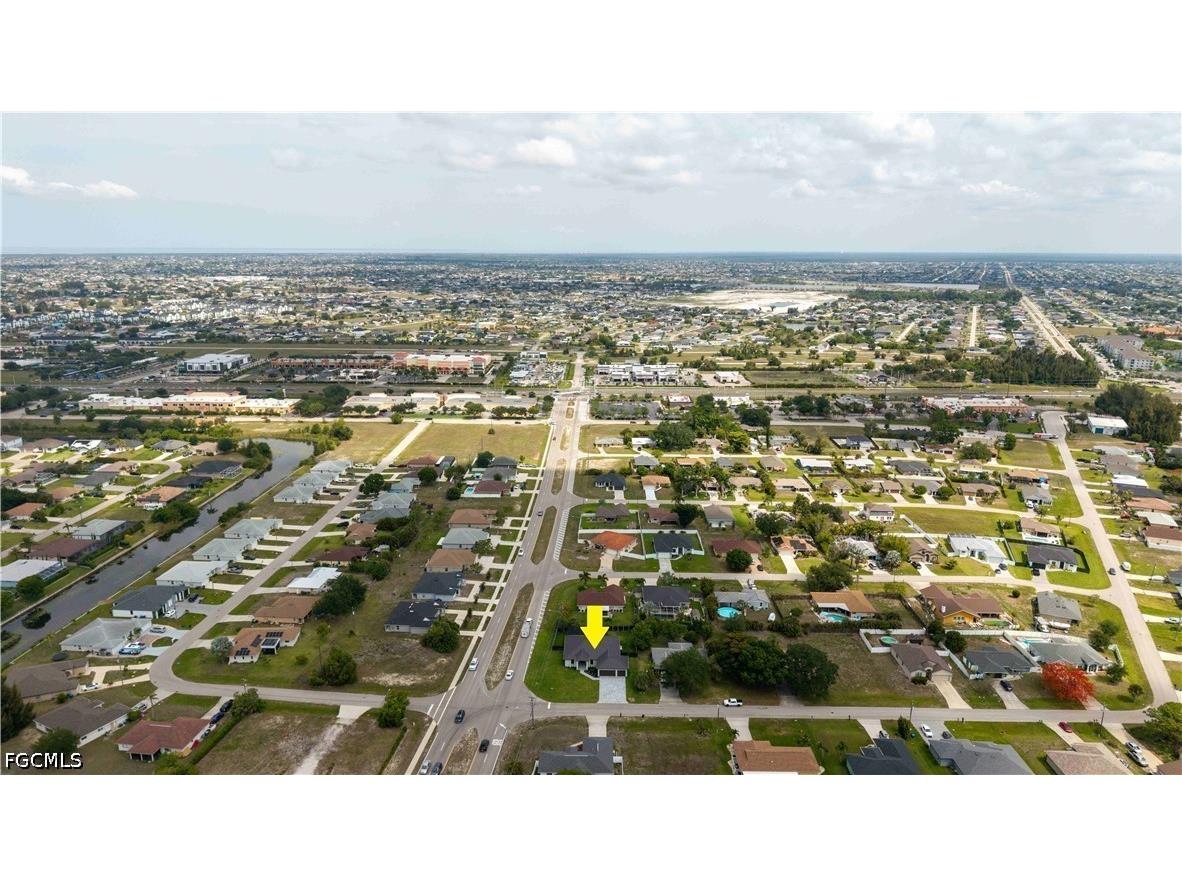 741 SW 7th Terrace Cape Coral FL 33991 2026022195 image4