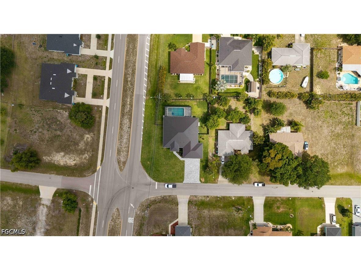 741 SW 7th Terrace Cape Coral FL 33991 2026022195 image49