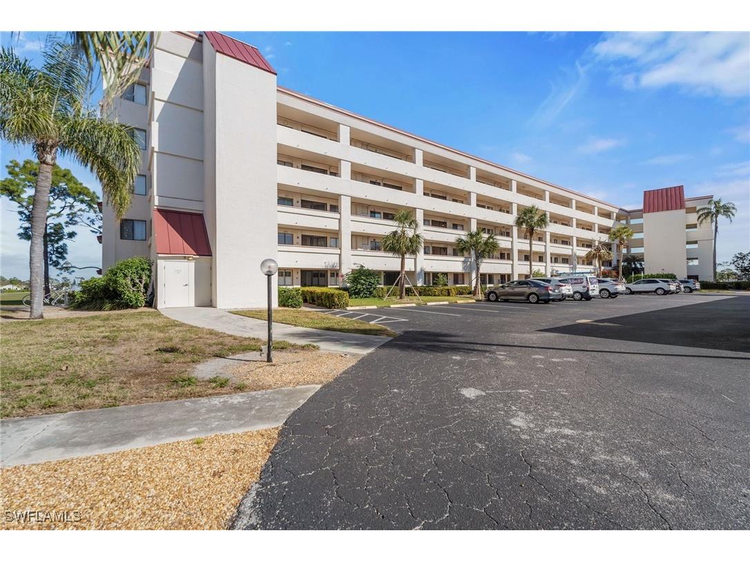 7410 Lake Breeze Drive #107 Fort Myers FL 33907 225074559 image23