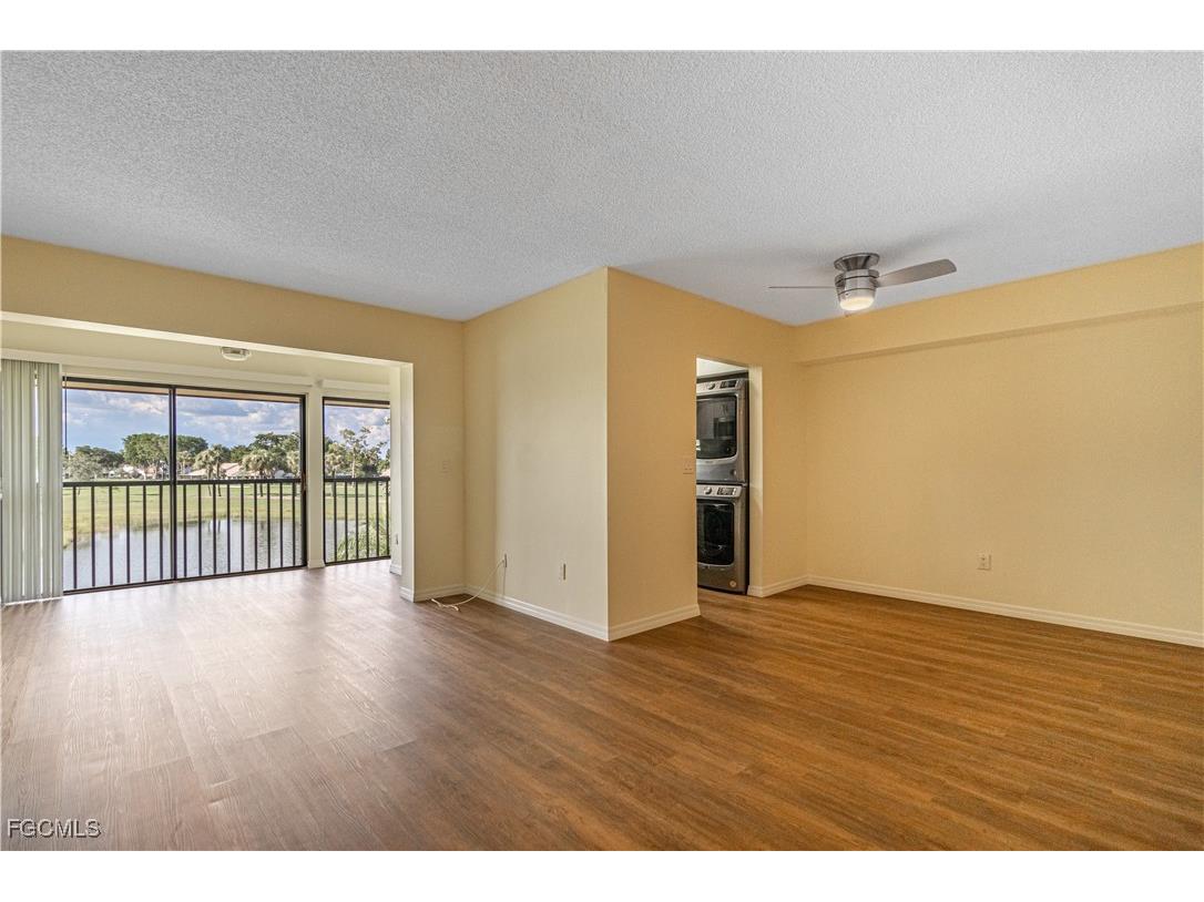 7410 Lake Breeze Drive #203 Fort Myers FL 33907 2025011593 image2