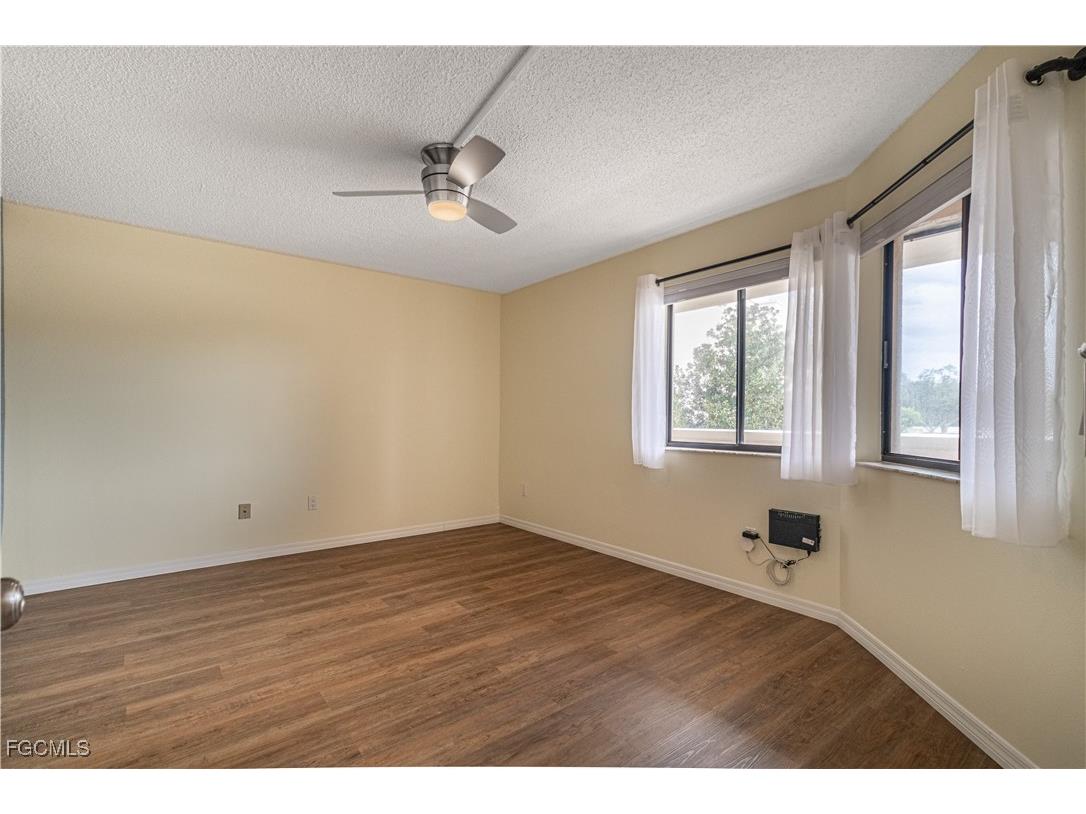 7410 Lake Breeze Drive #203 Fort Myers FL 33907 2025011593 image9