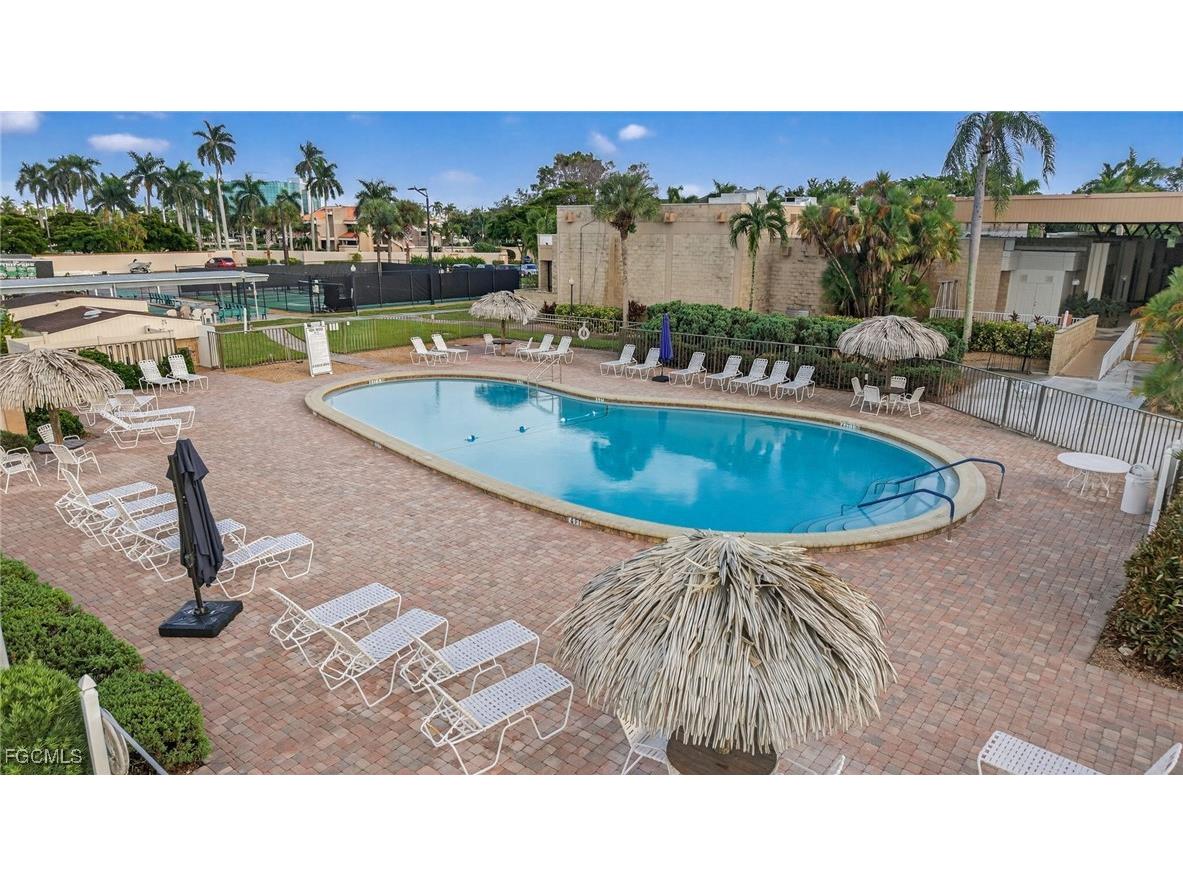 7410 Lake Breeze Drive #307 Fort Myers FL 33907 2025014890 image5