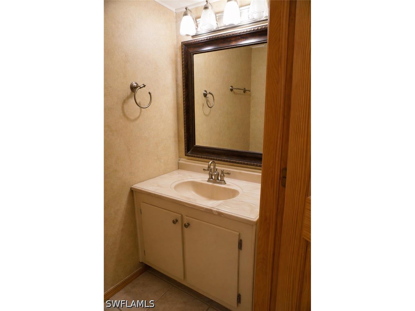 7410 Lake Breeze Drive #307 Fort Myers FL 33907 226017346 image12