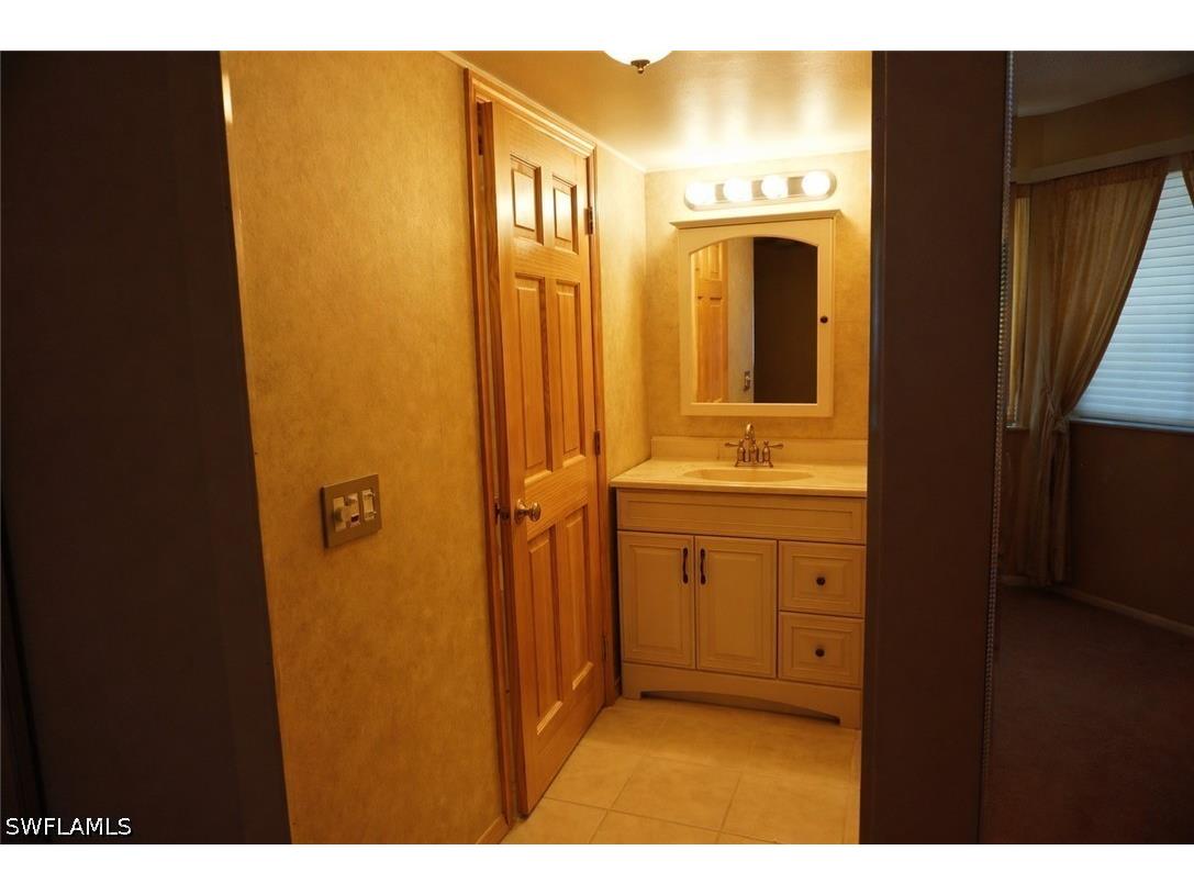 7410 Lake Breeze Drive #307 Fort Myers FL 33907 226017346 image5