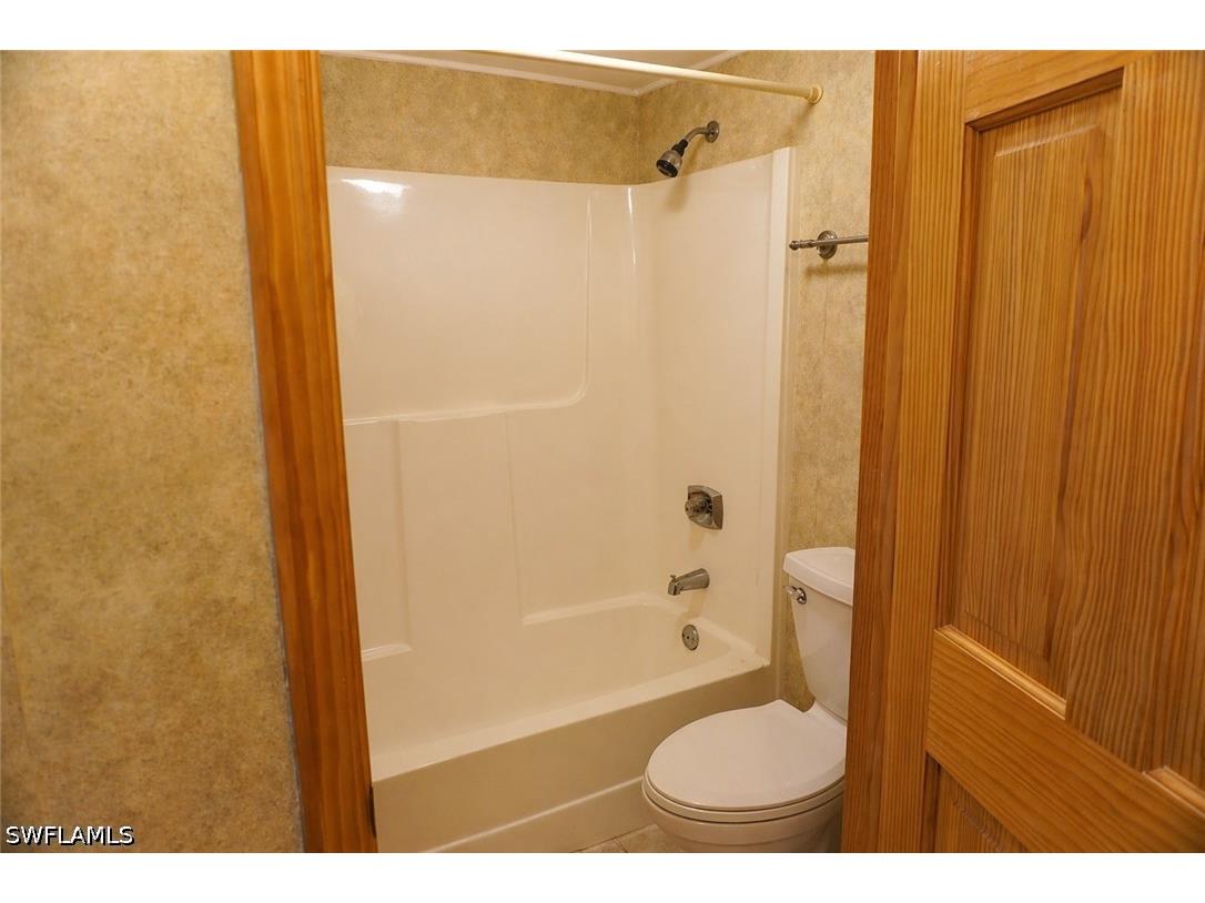 7410 Lake Breeze Drive #307 Fort Myers FL 33907 226017346 image6