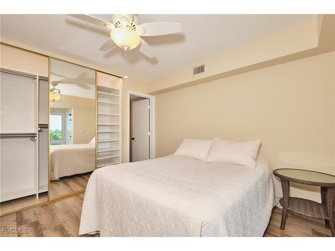 7410 Lake Breeze Drive #402 Fort Myers FL 33907 2025017514 image20