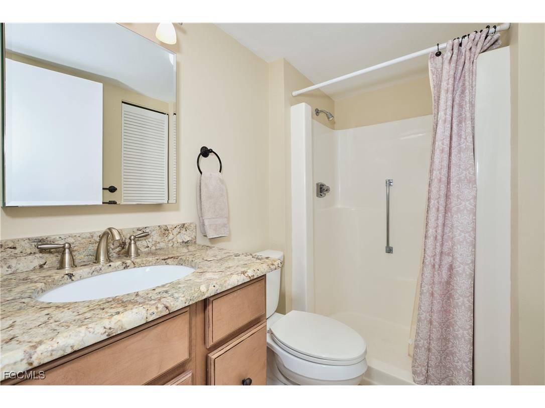 7410 Lake Breeze Drive #402 Fort Myers FL 33907 2025017514 image30