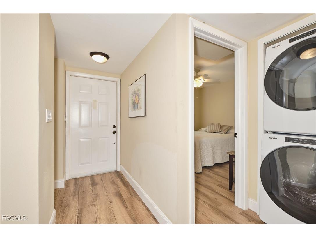 7410 Lake Breeze Drive #402 Fort Myers FL 33907 2025017514 image32