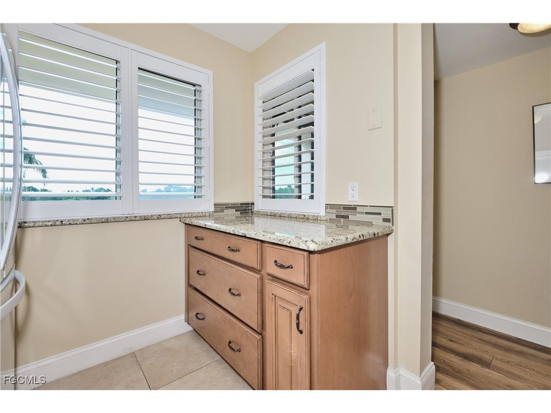 7410 Lake Breeze Drive #402 Fort Myers FL 33907 2025017514 image6