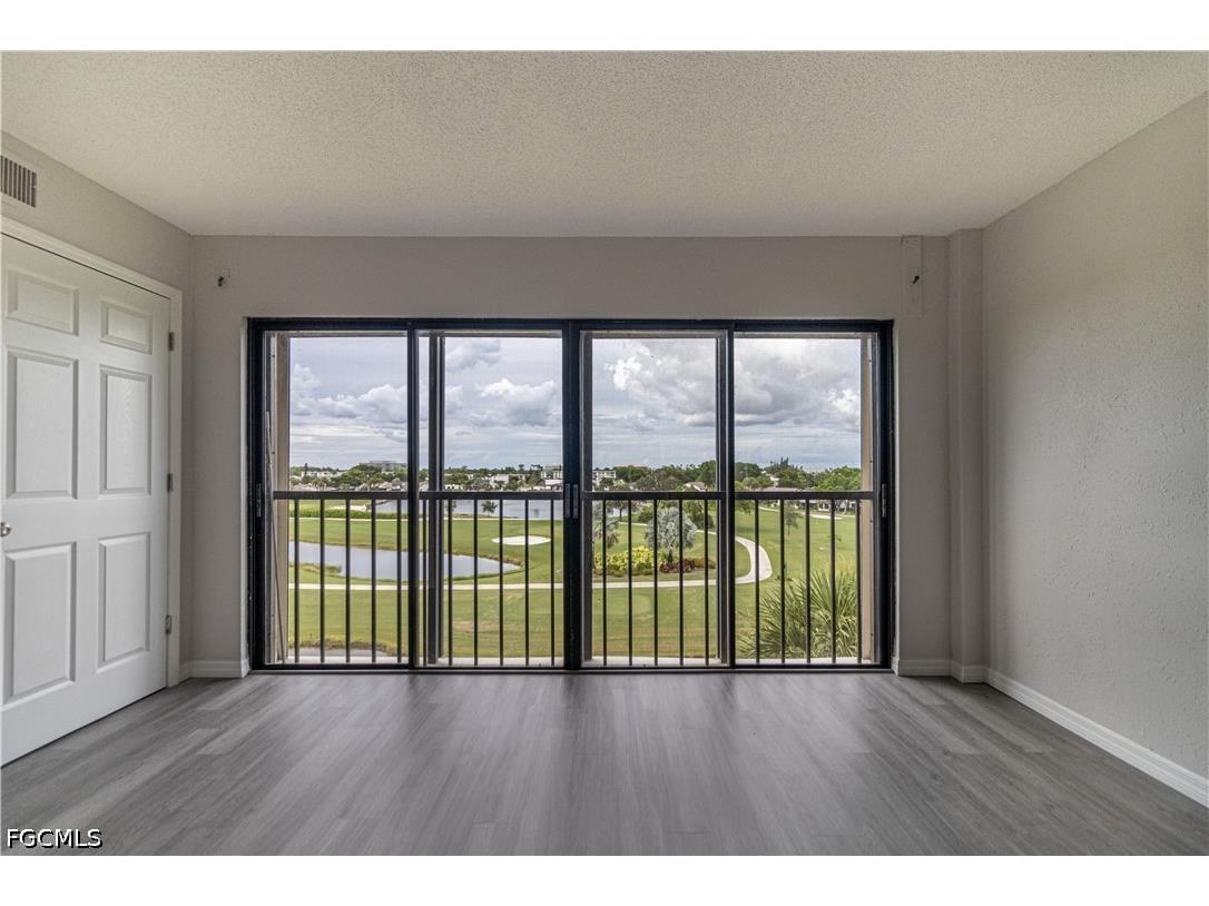 7410 Lake Breeze Drive #508 Fort Myers FL 33907 2026017730 image2