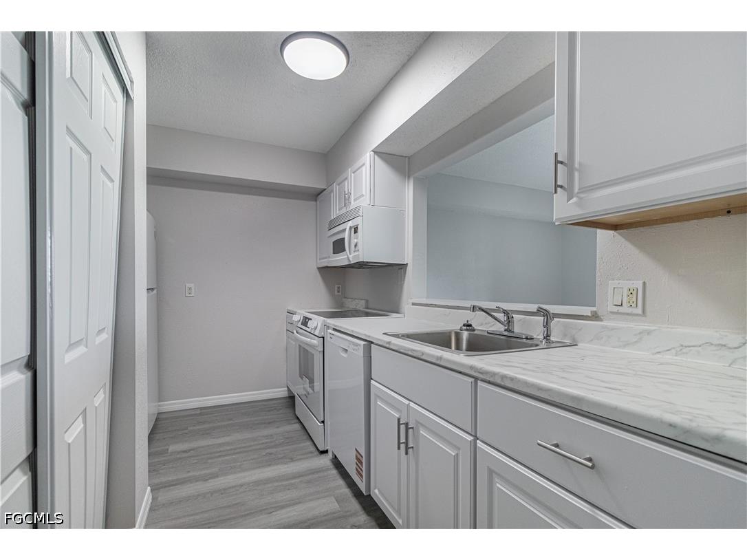 7410 Lake Breeze Drive #508 Fort Myers FL 33907 2026017730 image5