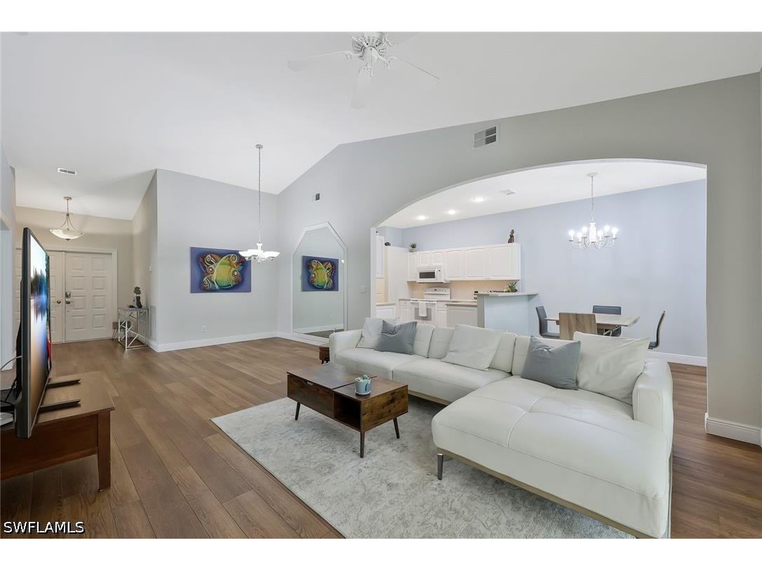7416 Berkshire Pines Drive Naples FL 34104 226020528 image3