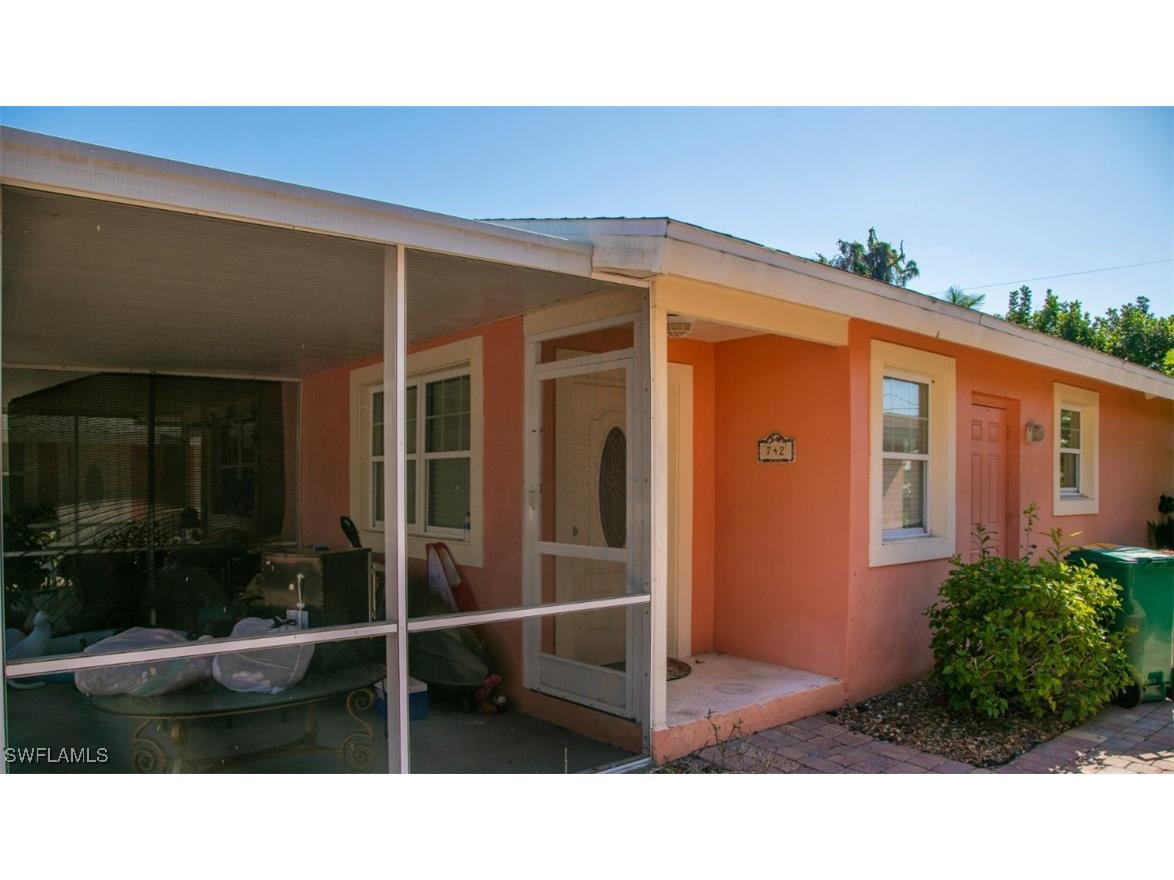 742 109th Avenue N Naples FL 34108 225083894 image12