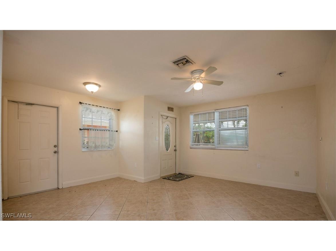 742 109th Avenue N Naples FL 34108 225083894 image3