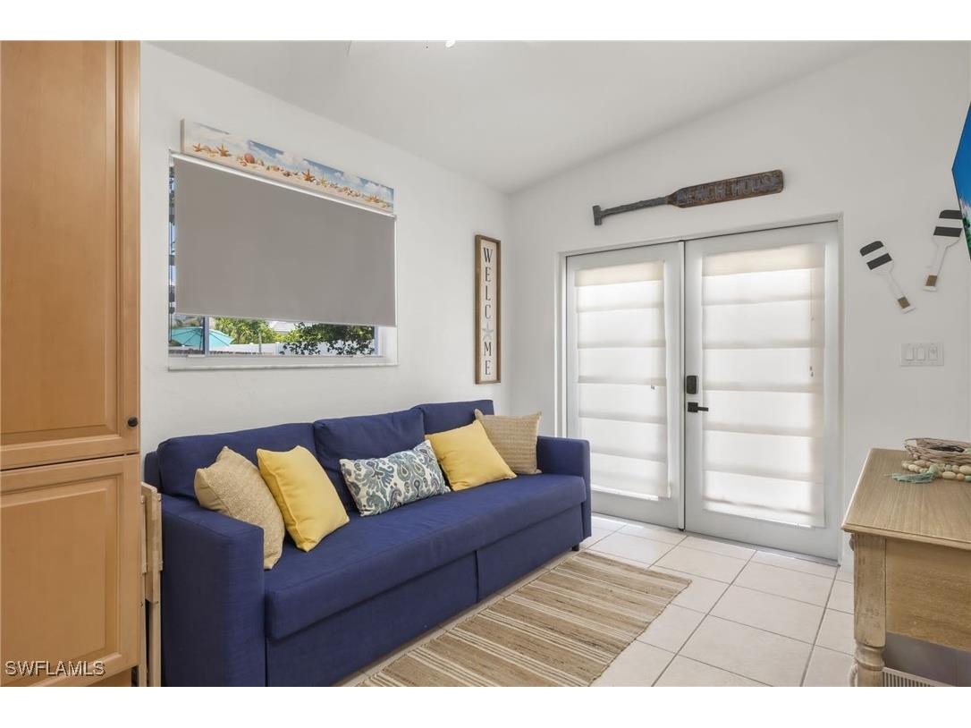 742 111th Avenue N Naples FL 34108 226001803 image24