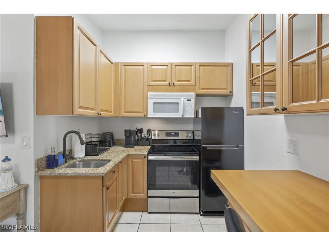 742 111th Avenue N Naples FL 34108 226007466 image14