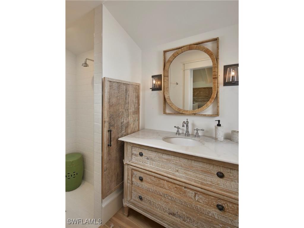 742 11th Avenue S Naples FL 34102 225081616 image18