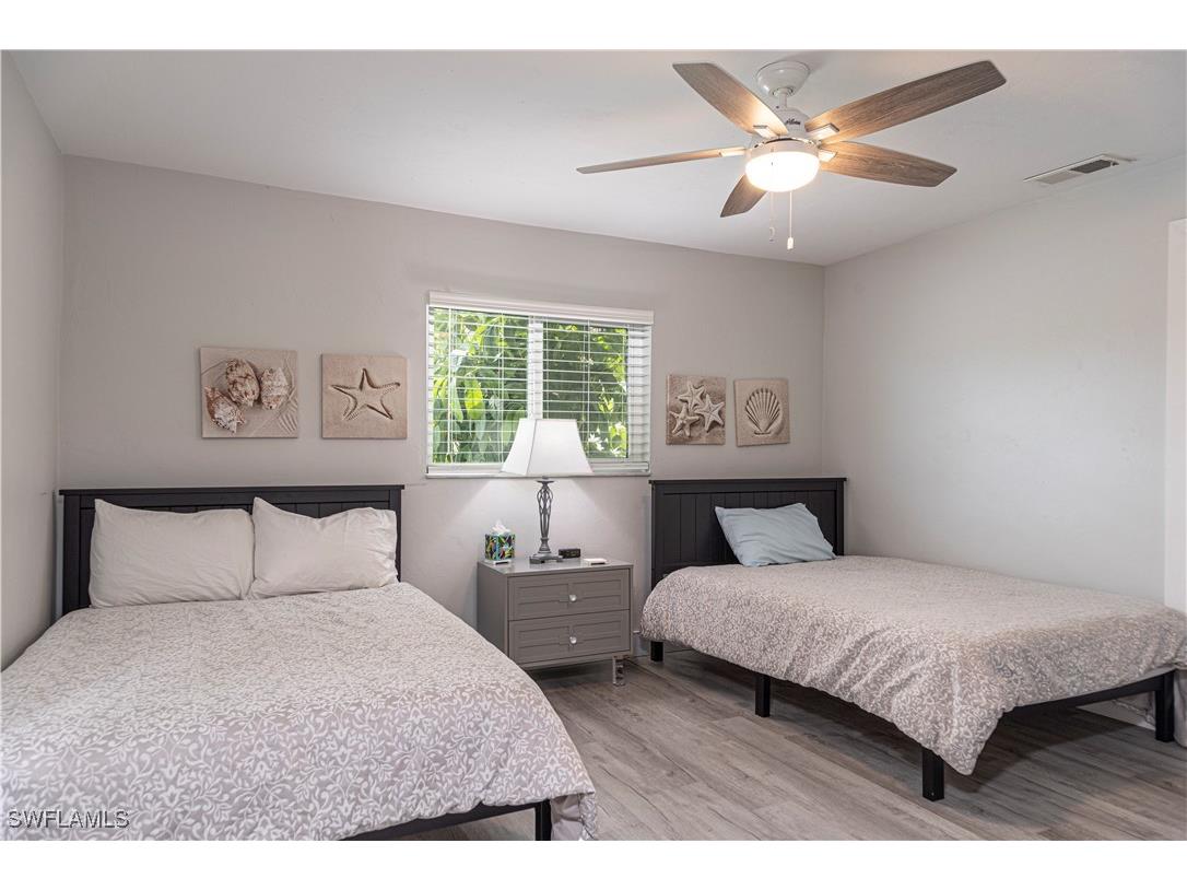 742 99th Avenue N Naples FL 34108 225053376 image11