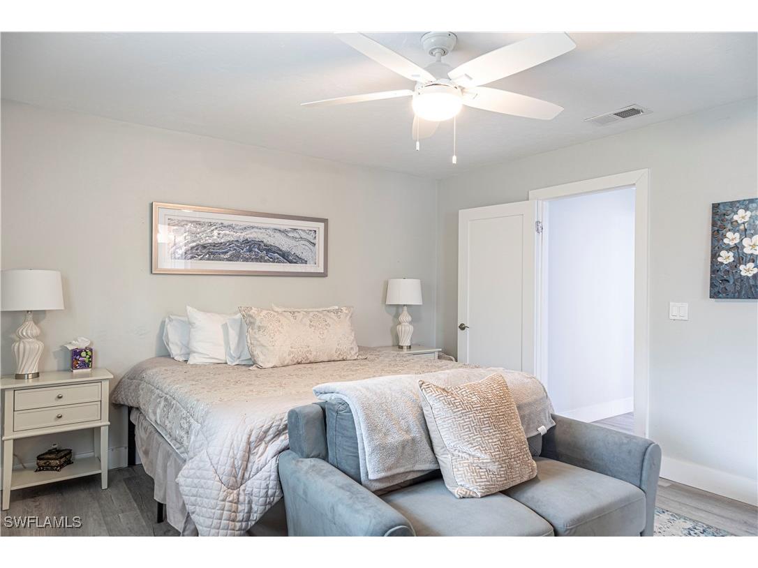 742 99th Avenue N Naples FL 34108 225053376 image14