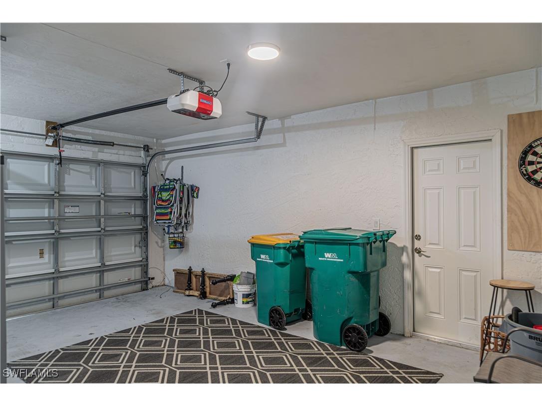 742 99th Avenue N Naples FL 34108 225053376 image22