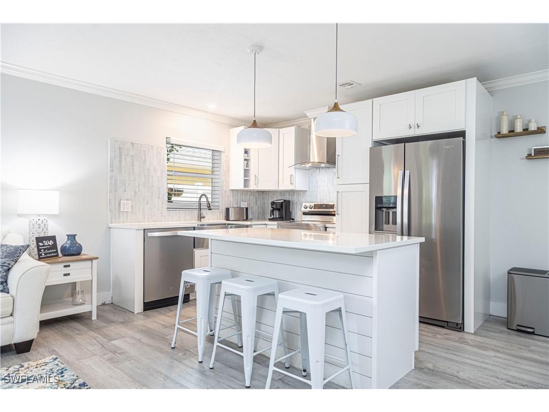 742 99th Avenue N Naples FL 34108 225053376 image5