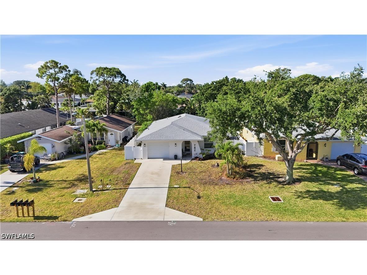 742 99th Avenue N Naples FL 34108 226017624 image35