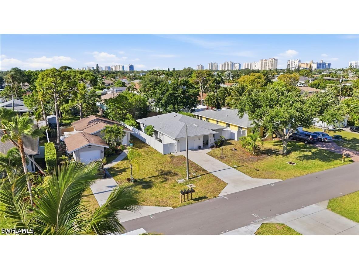 742 99th Avenue N Naples FL 34108 226017624 image40