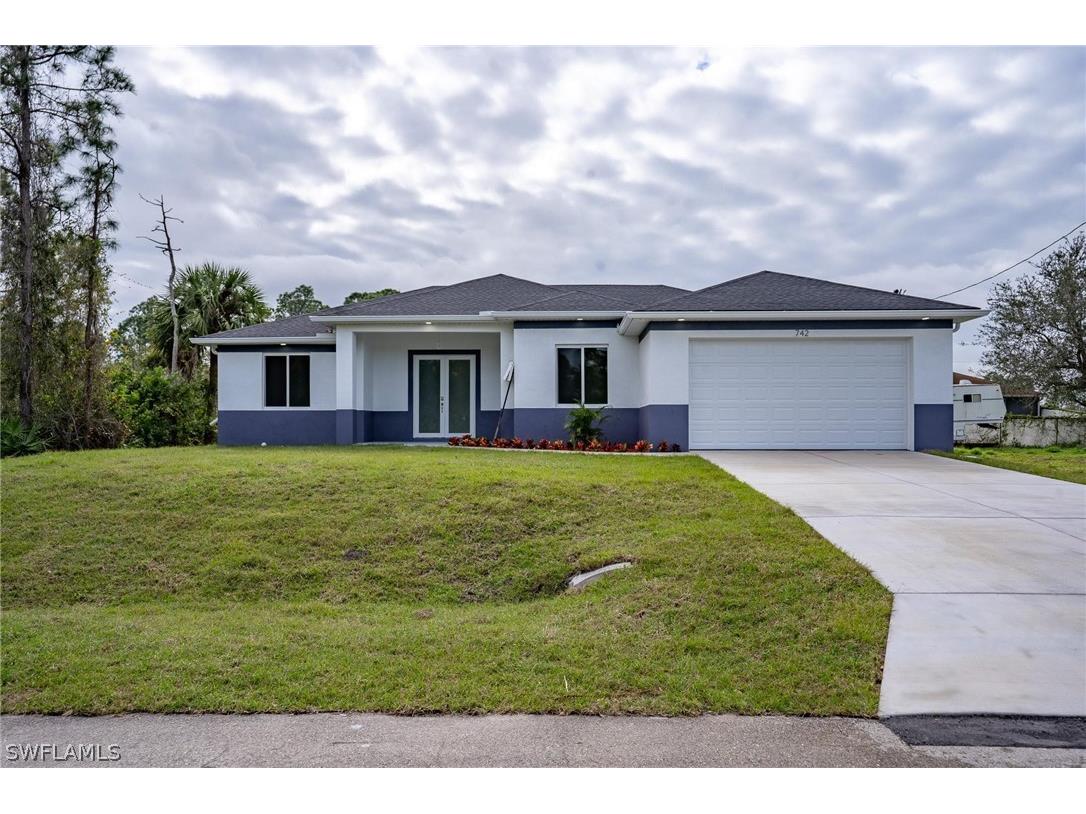 742 Central Street E Lehigh Acres FL 33974 224051140 image1