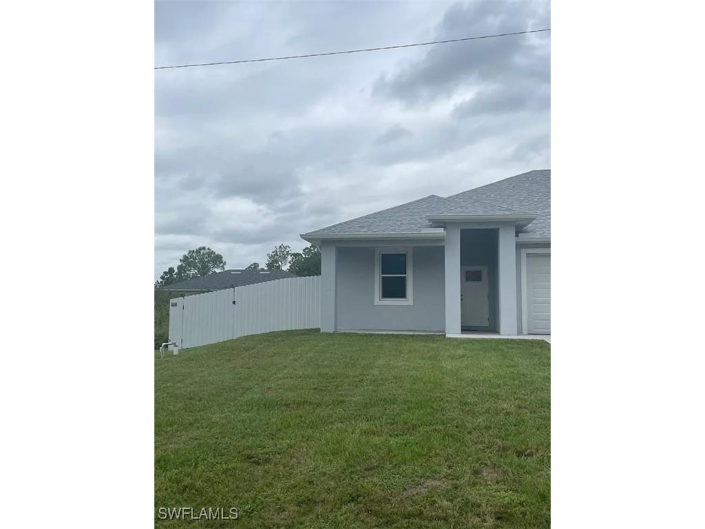 742 Eisenhower Boulevard Lehigh Acres FL 33974 225081719 image1