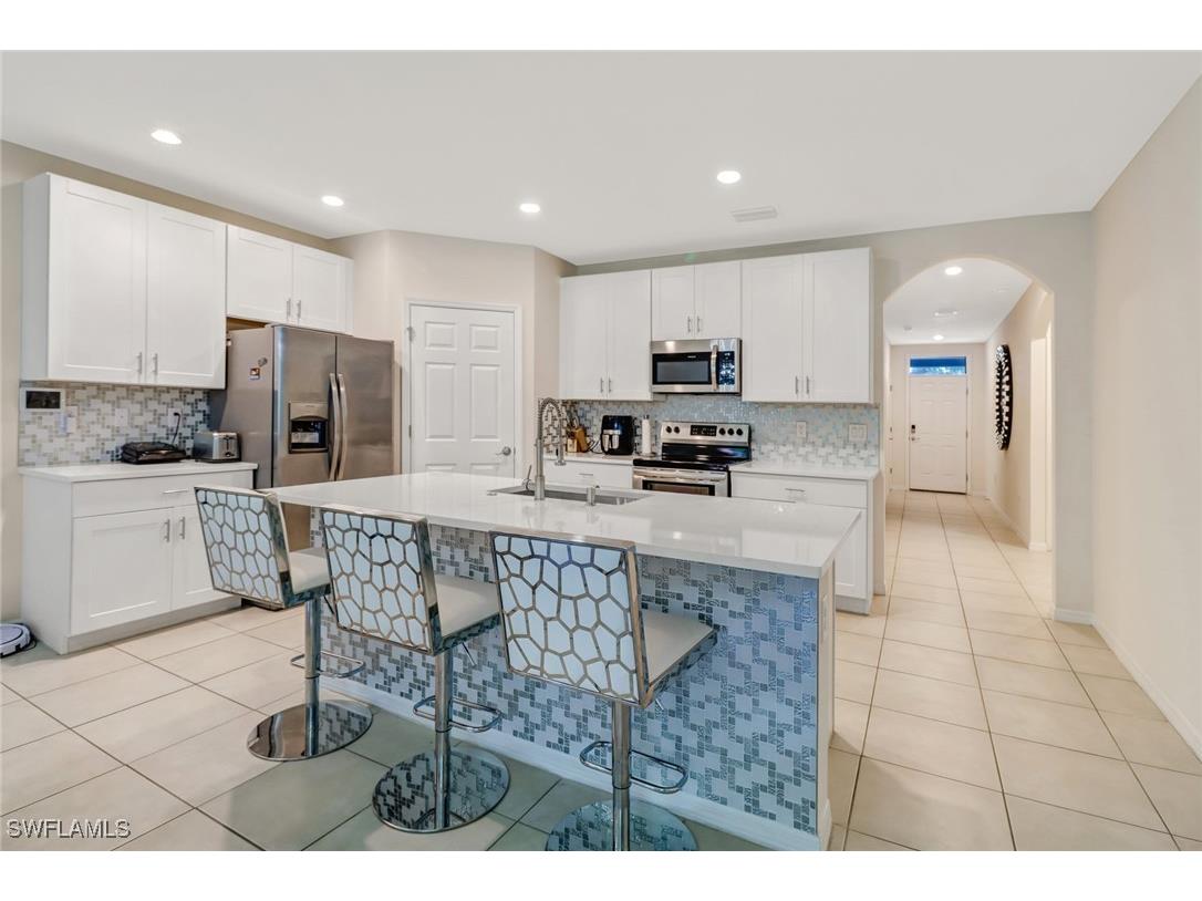 742 Hadley Place W Naples FL 34104 226002703 image3
