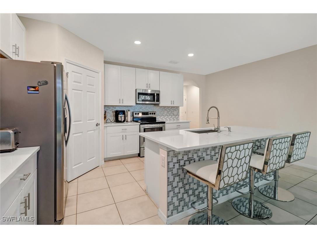 742 Hadley Place W Naples FL 34104 226002703 image4
