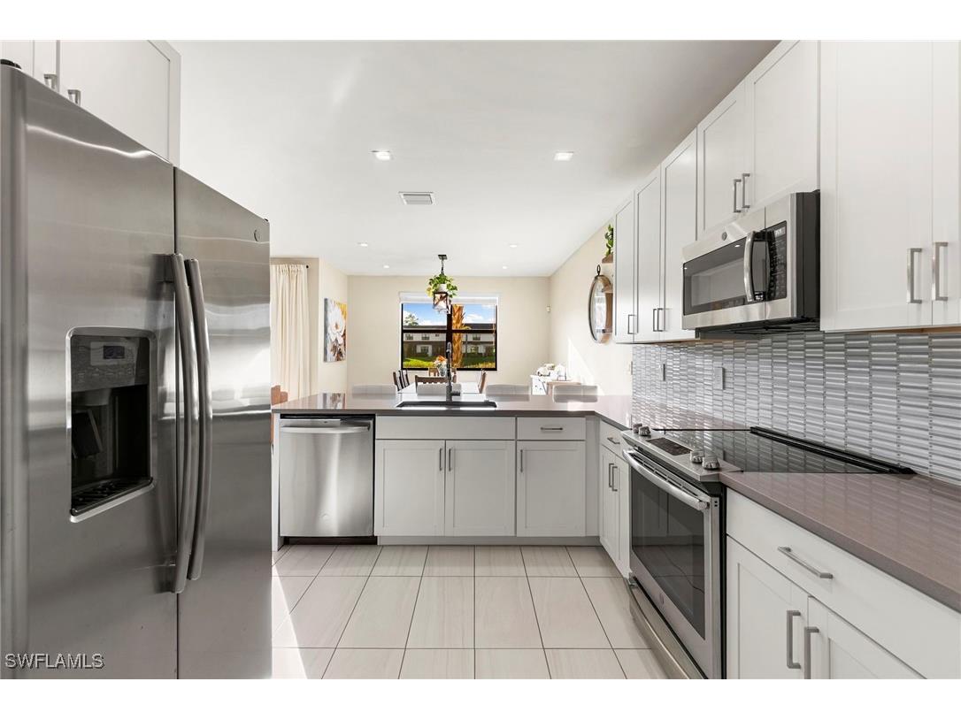 7421 Rockefeller Drive Naples FL 34119 225079120 image9