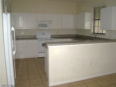 7423 Bristol Circle Naples FL 34120 225065382 image2