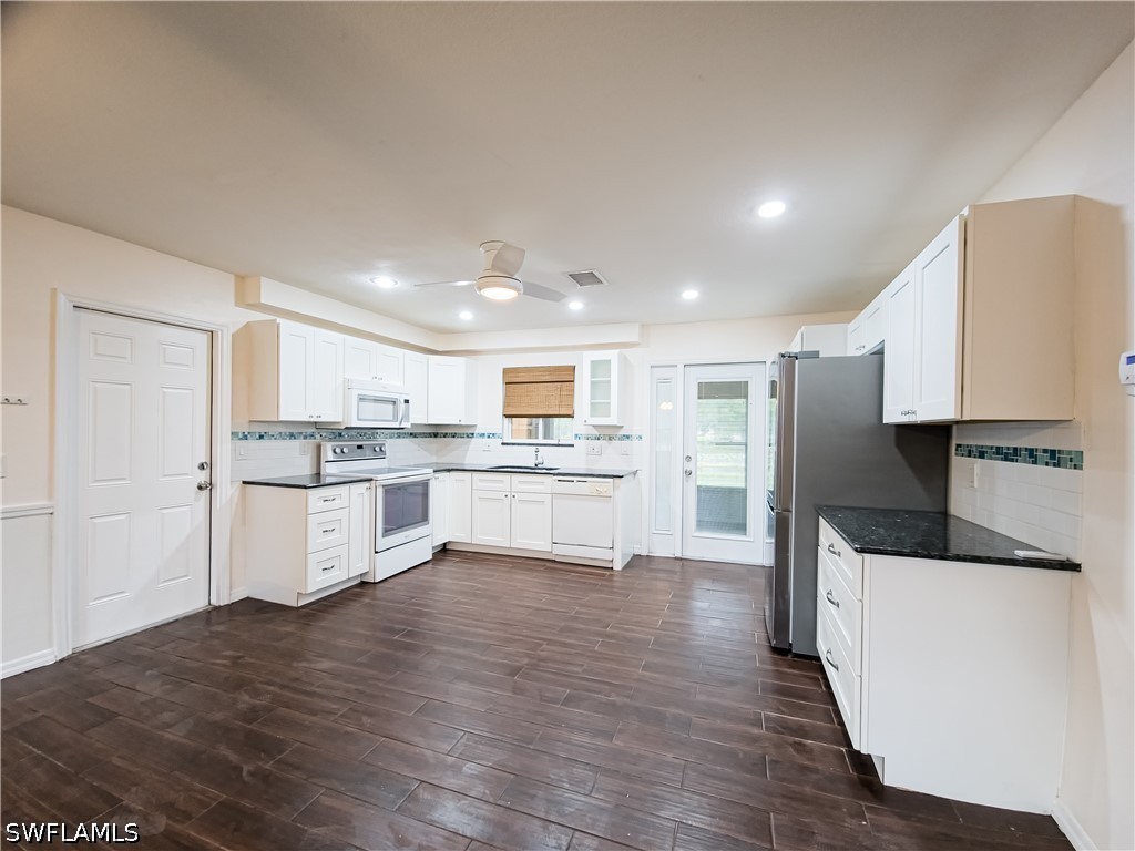 7425 Galloway Road Weeki Wachee FL 34613 226022255 image3