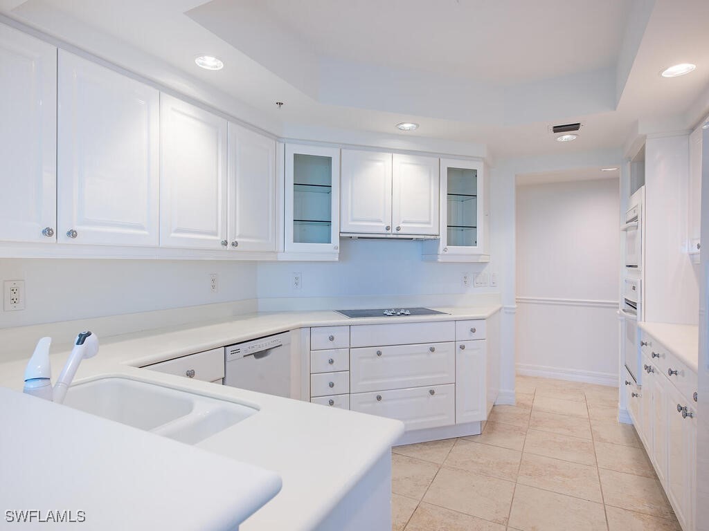 7425 Pelican Bay Boulevard #1005 Naples FL 34108 225083596 image8