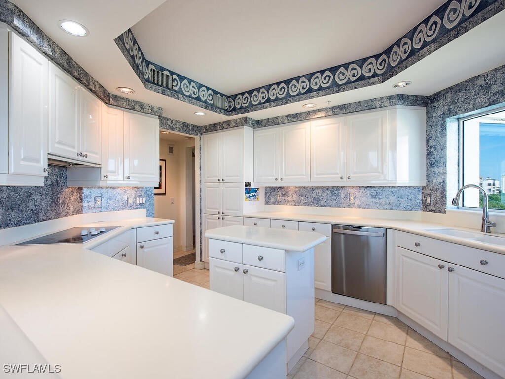 7425 Pelican Bay Boulevard #1106 Naples FL 34108 225082709 image9