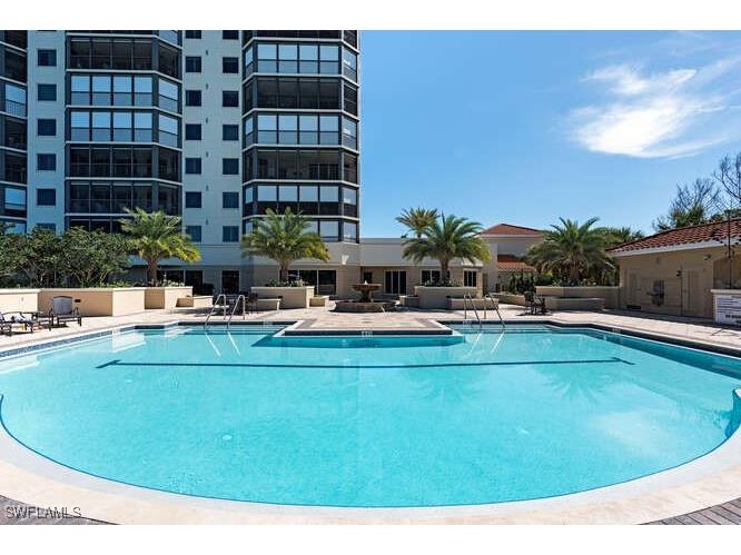 7425 Pelican Bay Boulevard #1406 Naples FL 34108 225073077 image21