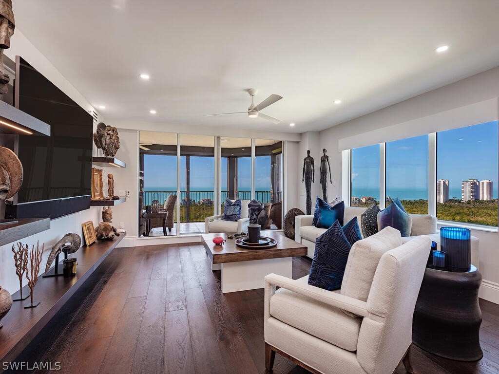 7425 Pelican Bay Boulevard #1706 Naples FL 34108 226008543 image1